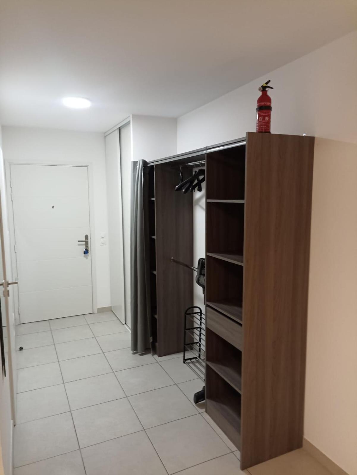 Studio Avec Parking Prive, Piscine Plage 300M Antibes Luaran gambar